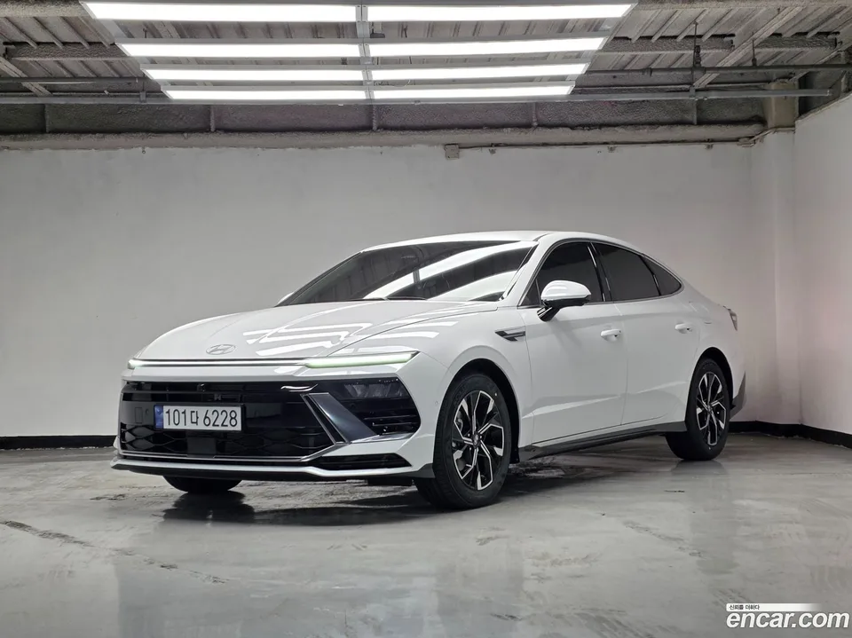 Hyundai Sonata The Edge 2.0 2026 — фото 1, купить с доставкой в Москву