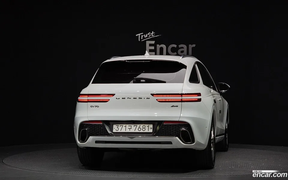 Genesis GV70 2.5T AWD 2022 — миниатюра 4