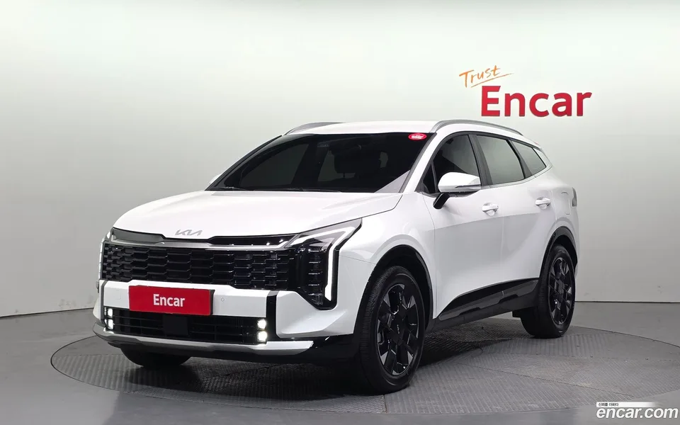 Kia Sportage 1.6 2WD 2025 — фото 1, купить с доставкой в Москву