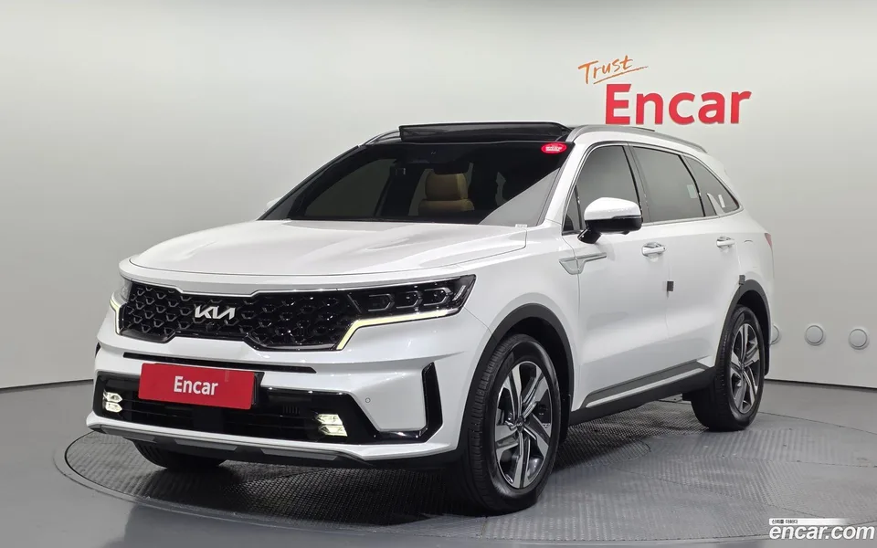 Kia Sorento HEV 1.6 4WD 2023 — фото 1, купить с доставкой в Москву