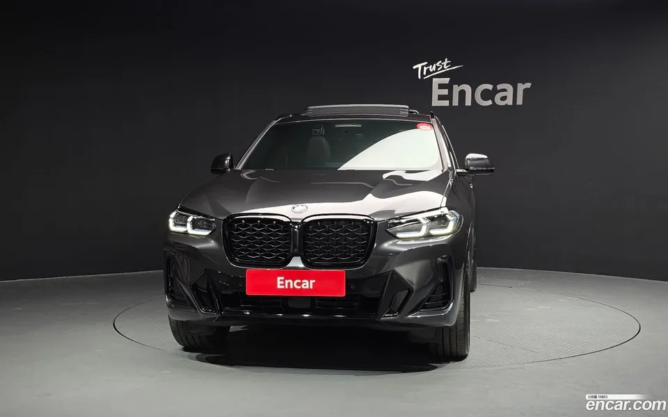 BMW X4 xDrive20i M 2023 — миниатюра 3