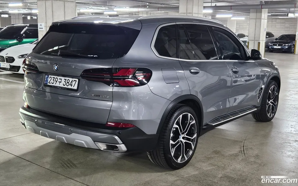 BMW X5 xDrive 50e xLine 2025 — миниатюра 2