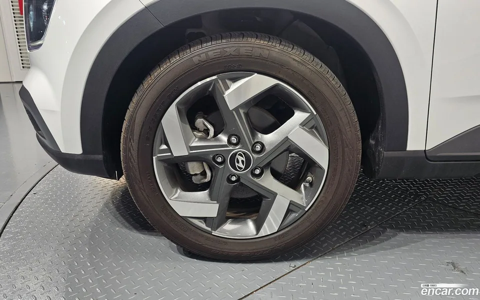 Hyundai Venue 1.6 2023 — миниатюра 5