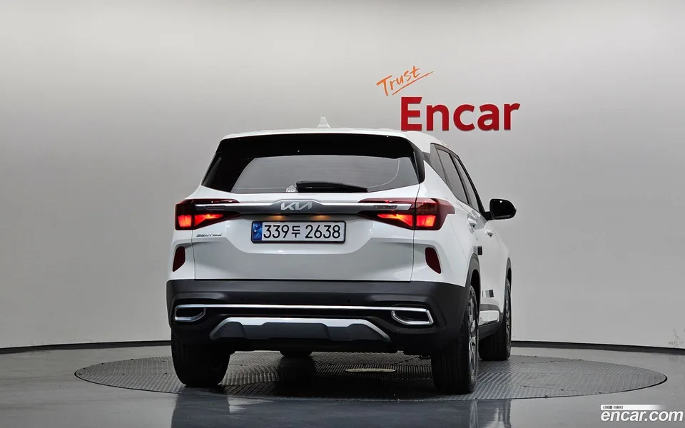 Kia Seltos 1.6 2WD 2022 — миниатюра 4