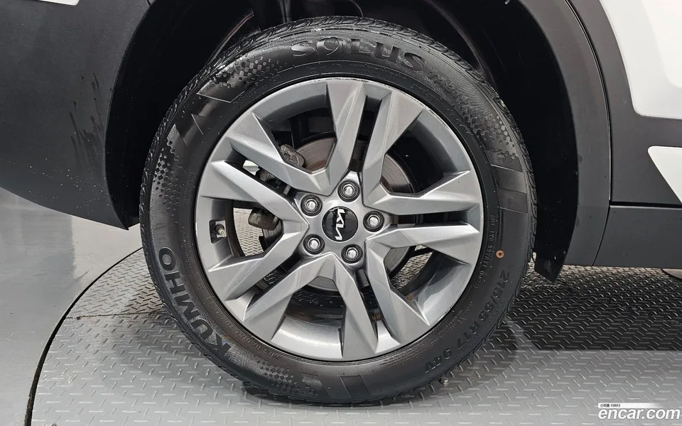 Kia Seltos 1.6 2WD 2022 — миниатюра 5