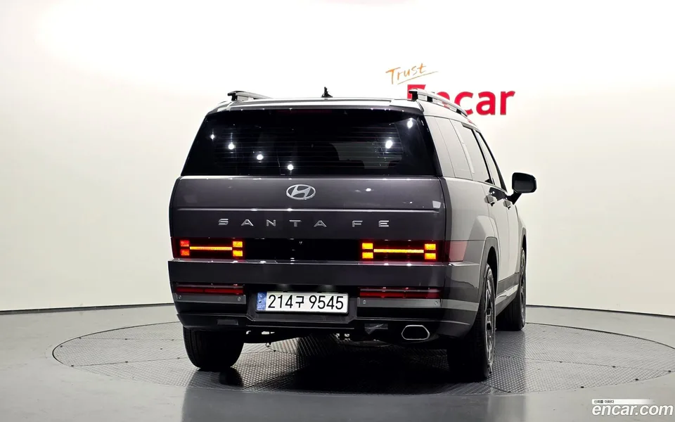 Hyundai SantaFe 2.5T 2WD 2024 — миниатюра 4