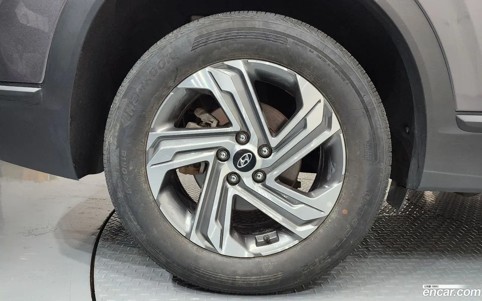 Hyundai SantaFe 2.2 4WD 2023 — миниатюра 5