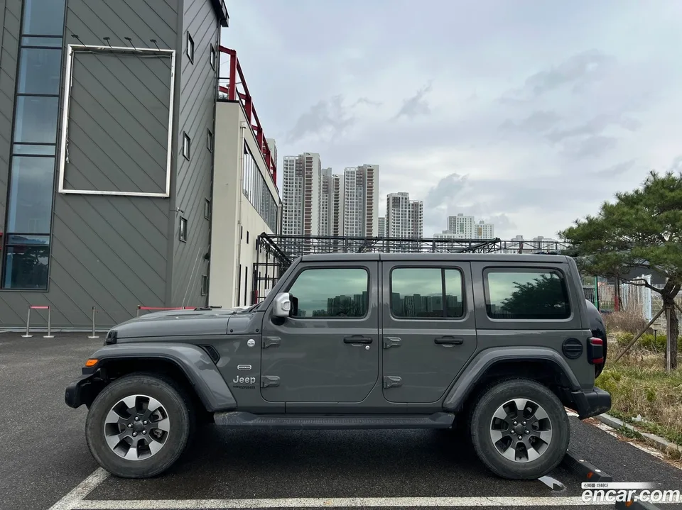 Jeep Wrangler 2.0 4 2022 — миниатюра 3