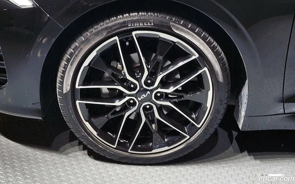 Kia K5 1.6 2023 — миниатюра 5