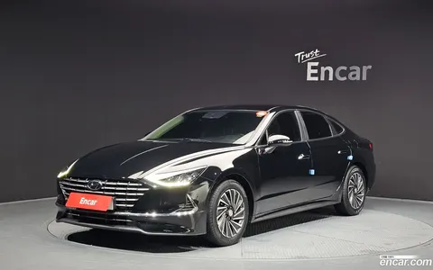 Hyundai Sonata Hybrid 2022 buy in Moscow