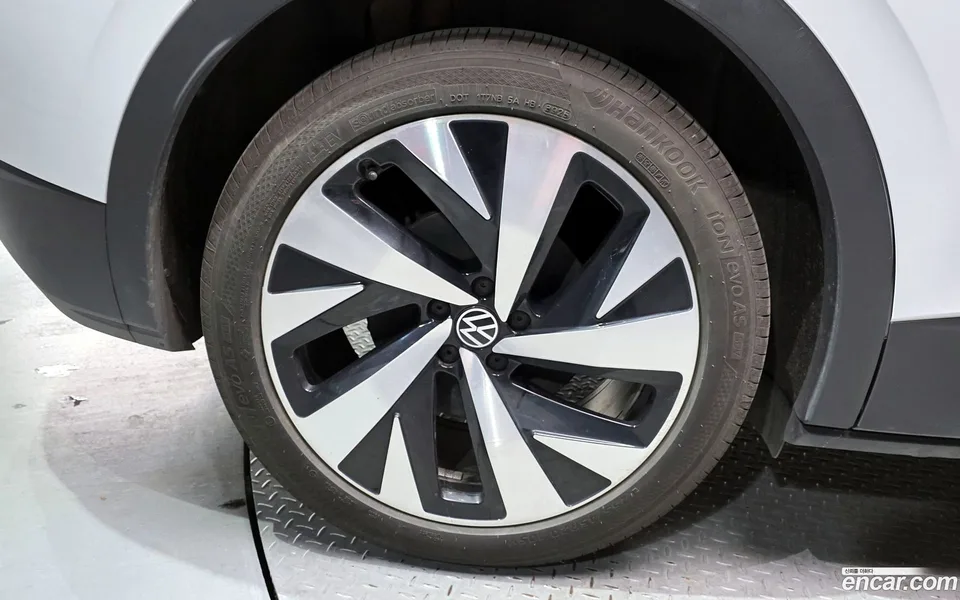 Volkswagen ID.4 2023 — миниатюра 5