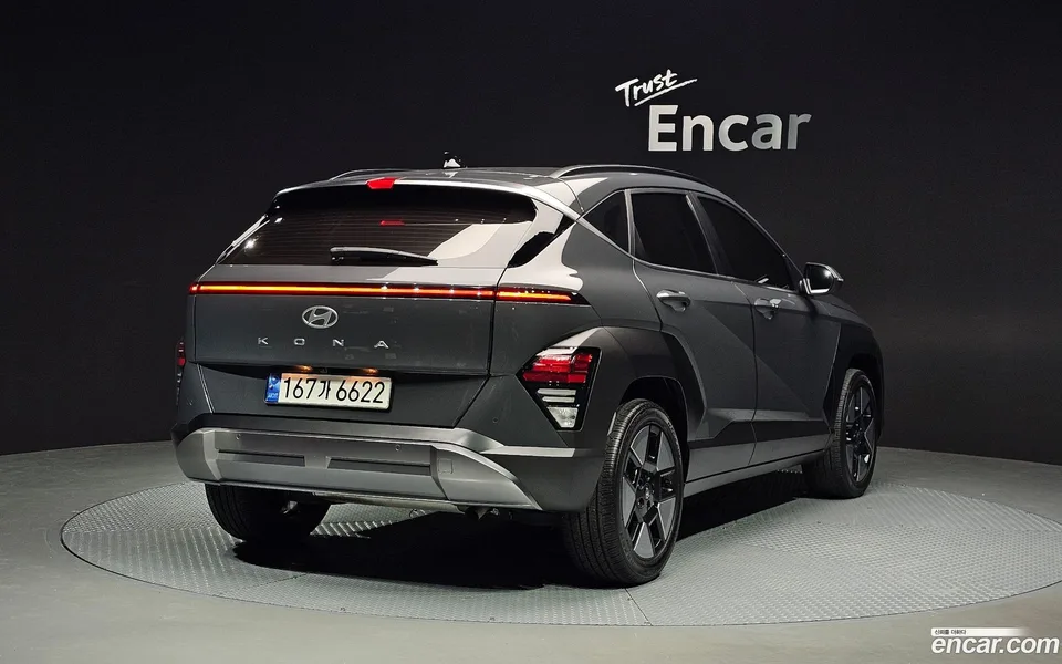 Hyundai Kona Hybrid 2023 — миниатюра 2