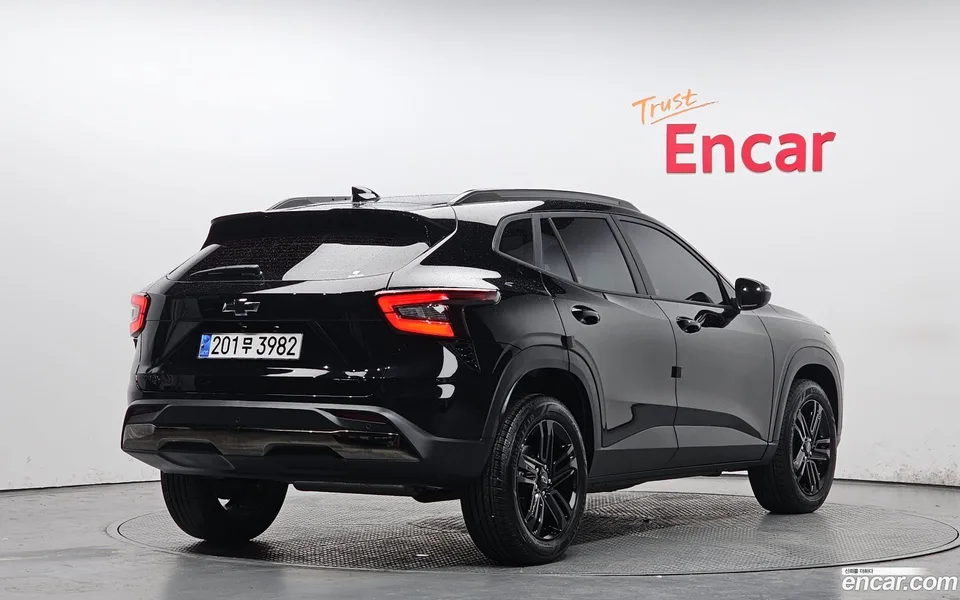 Chevrolet Trax Crossover 1.2 ACTIV 2025 — миниатюра 2