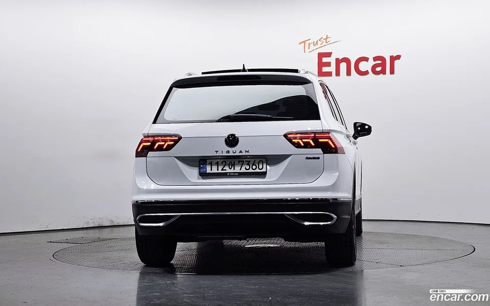 Volkswagen Tiguan 2.0 TDI 4 2022 — миниатюра 4