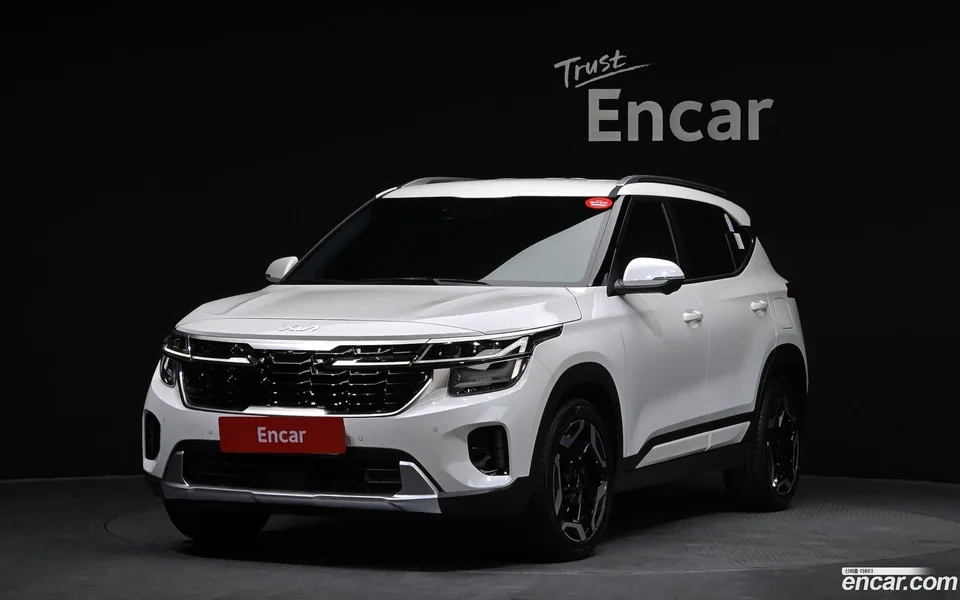 Kia Seltos 1.6 2WD 2025 — фото 1, купить с доставкой в Москву