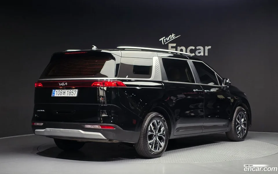 Kia Carnival 9 2022 — миниатюра 2