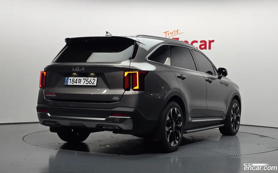 Kia Sorento 2.5T 4WD 2023 — миниатюра 2