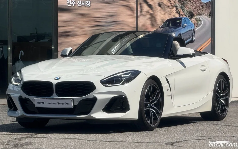 BMW Z4 sDrive20i M 2025 — фото 1, купить с доставкой в Москву