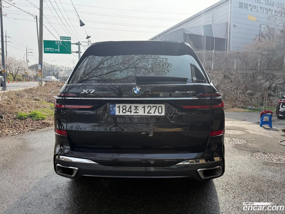 BMW X7 xDrive 40i M 7 2023 — миниатюра 5