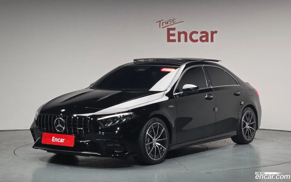 Mercedes-Benz A-Class AMG A35 4MATIC 2024 — фото 1, купить с доставкой в Москву