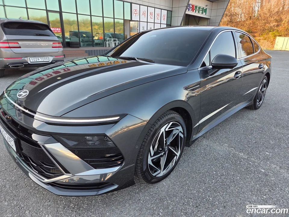 Hyundai Sonata The Edge Hybrid 2025 — миниатюра 3