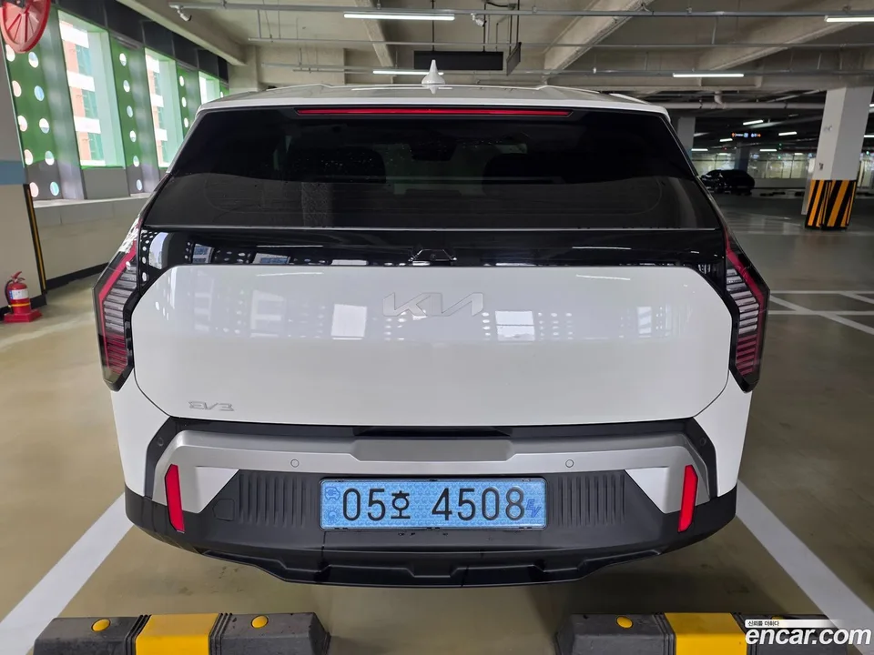 Kia EV3 2WD 2025 — миниатюра 3