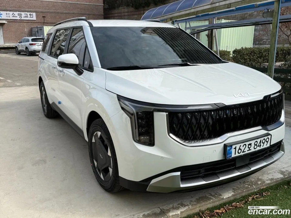 Kia Carnival HEV 9 2026 — миниатюра 2