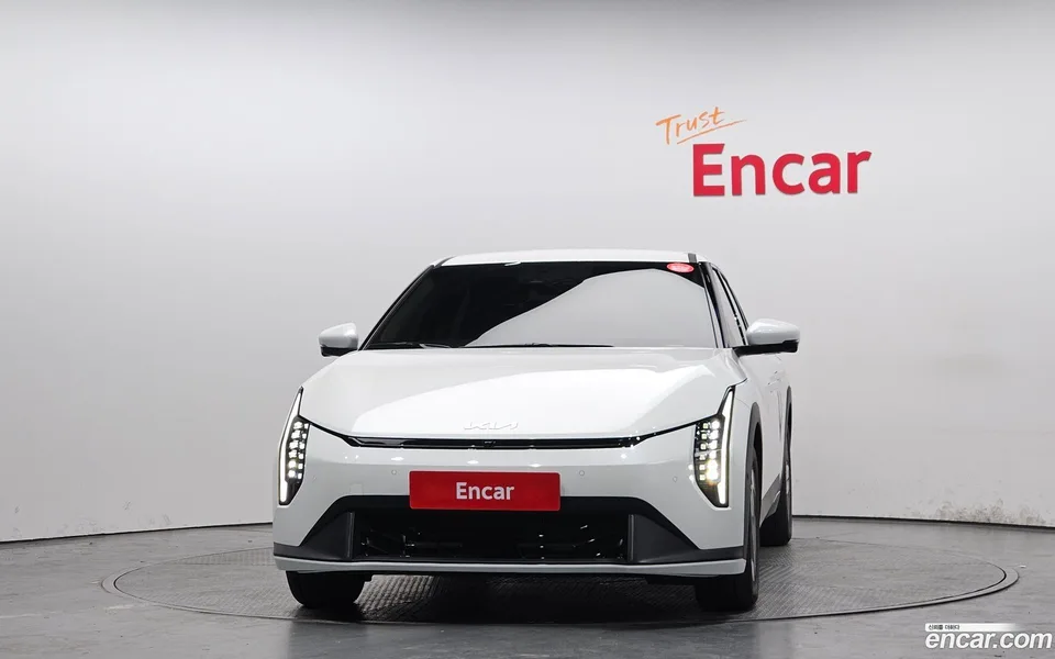 Kia EV4 2WD 2026 — миниатюра 3