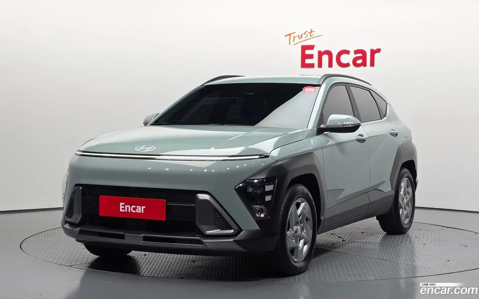 Hyundai Kona Hybrid 2025 — фото 1, купить с доставкой в Москву