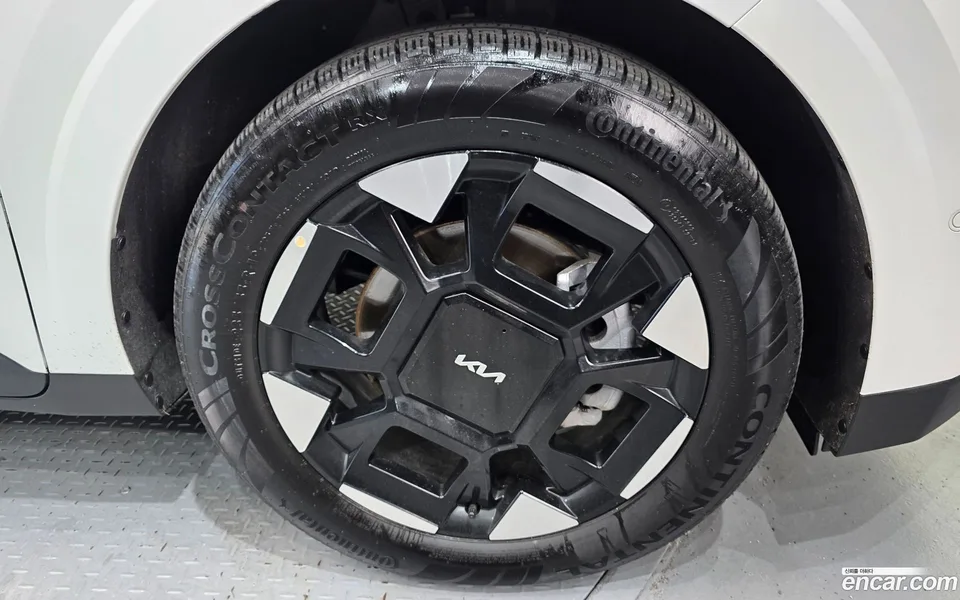 Kia Carnival HEV 9 2024 — миниатюра 5