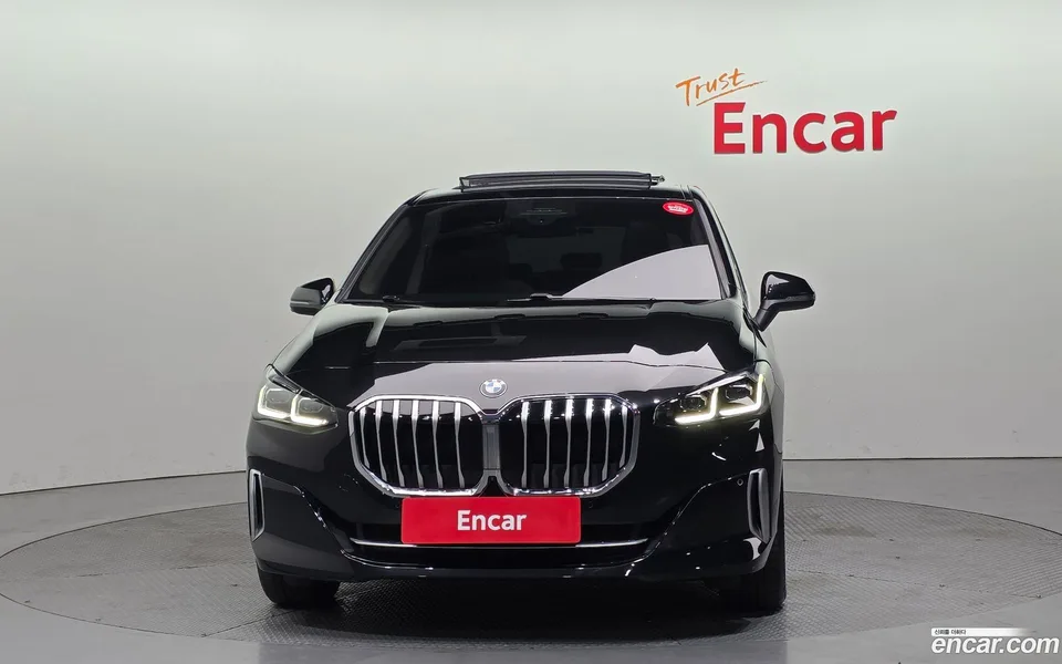 BMW 2 Series Active Tourer 218d 2022 — миниатюра 3