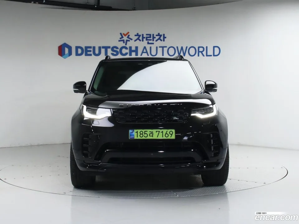 Land Rover Discovery D350 HSE 2025 — миниатюра 3