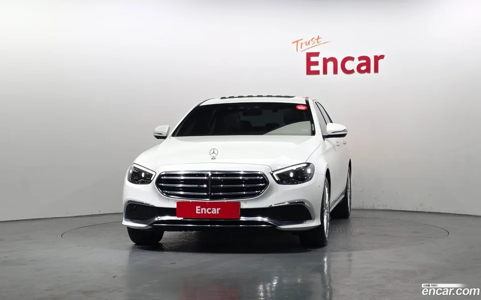 Mercedes-Benz E-Class E250 2022 — миниатюра 3