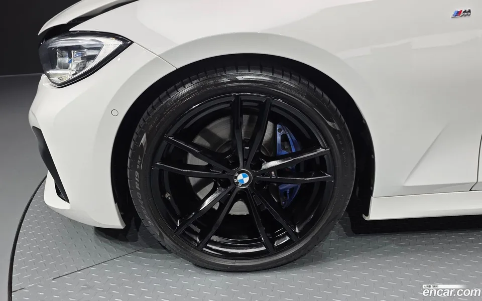 BMW 3 Series 320d M 2022 — миниатюра 5