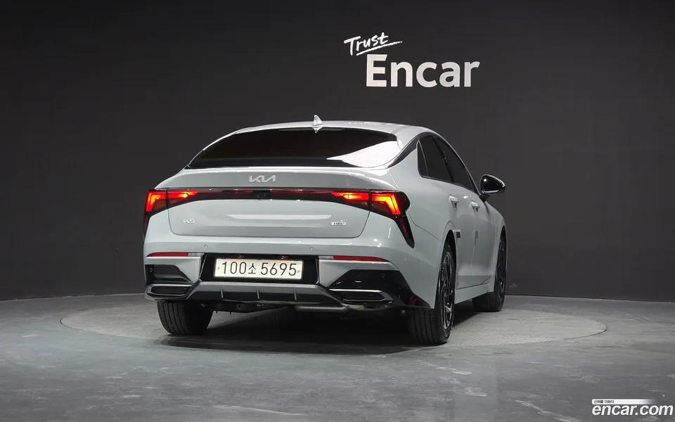 Kia K5 Hybrid 2025 — миниатюра 4