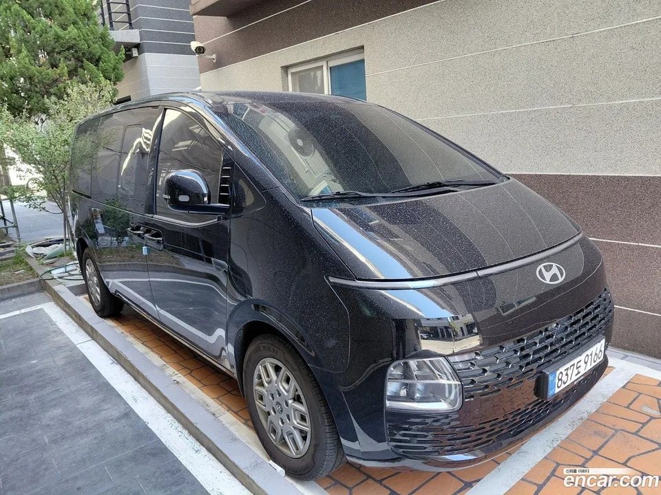 Hyundai Staria 5 2025 — миниатюра 2
