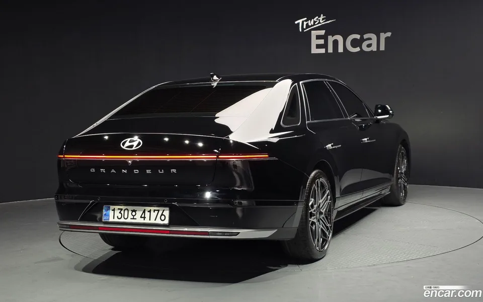 Hyundai Grandeur Hybrid 2023 — миниатюра 2
