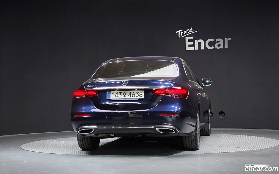 Mercedes-Benz E-Class E250 2023 — миниатюра 4
