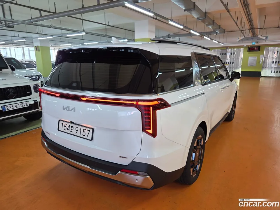 Kia Carnival HEV 9 2025 — миниатюра 5