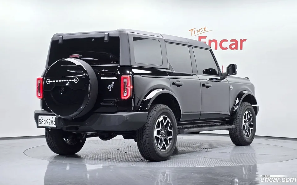 Ford Bronco 2.3 2024 — миниатюра 2