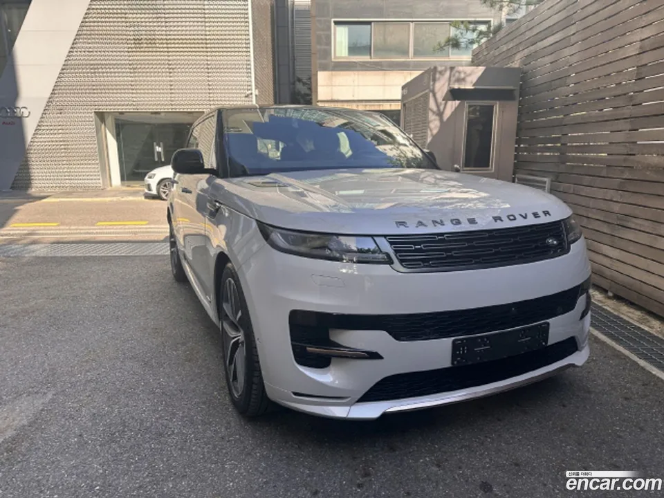 Land Rover Range Rover Sport P400 AB 2024 — миниатюра 2