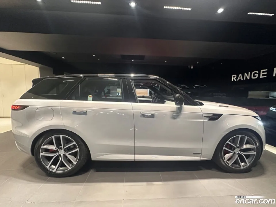 Land Rover Range Rover Sport P400 AB 2024 — миниатюра 4