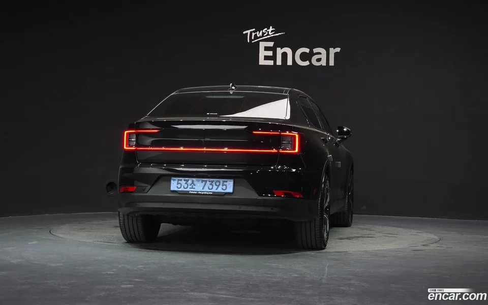 Polestar Polestar 2 2023 — миниатюра 4