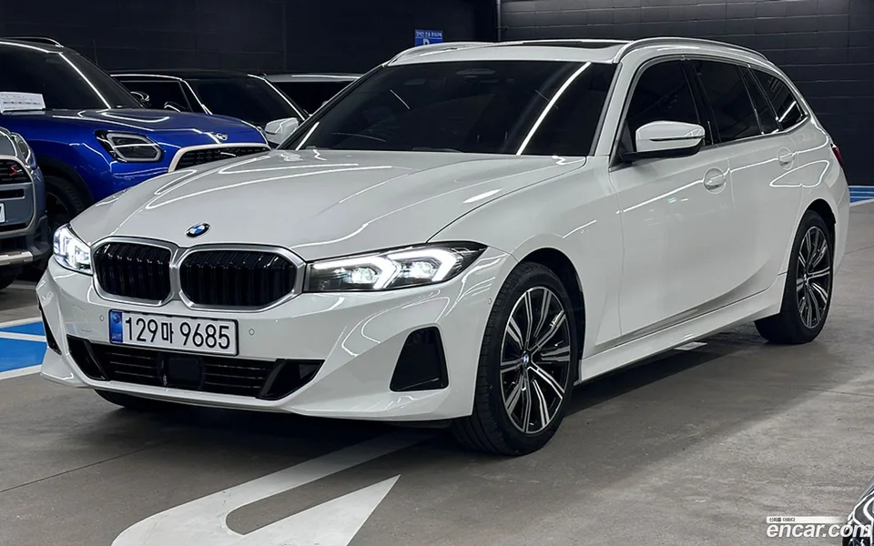 BMW 3 Series 320d 2025 — фото 1, купить с доставкой в Москву
