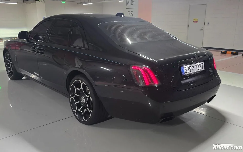 Rolls-Royce Ghost 6.7 V12 2025 — миниатюра 2