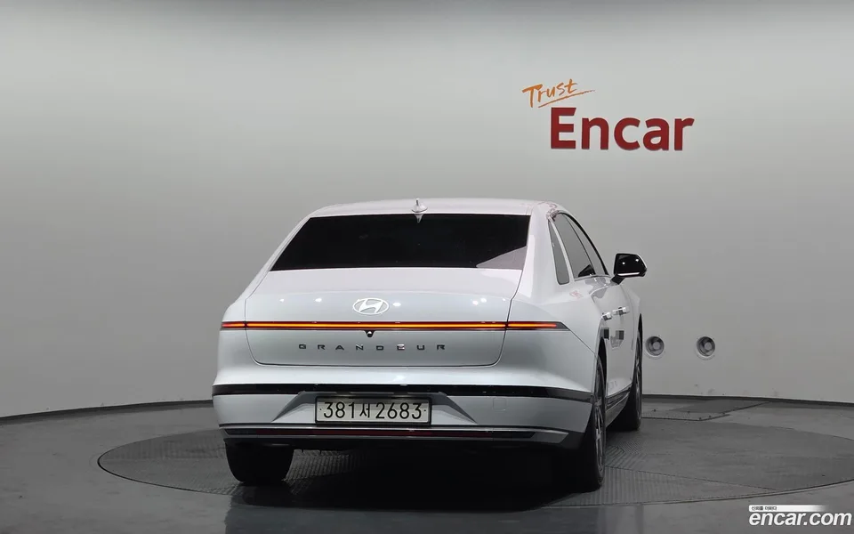 Hyundai Grandeur Hybrid 2025 — миниатюра 4