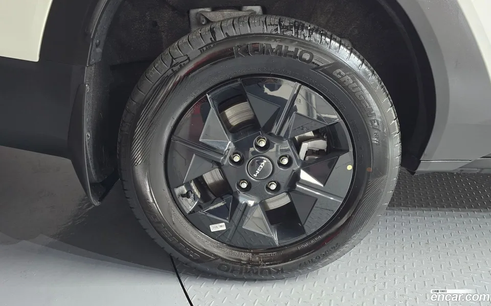 KG Mobility Musso EV AWD 2025 — миниатюра 5