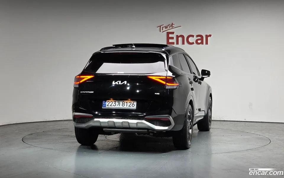 Kia Sportage 1.6 4WD 2023 — миниатюра 4