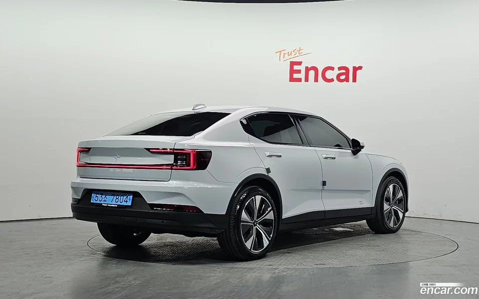 Polestar Polestar 2 2023 — миниатюра 2
