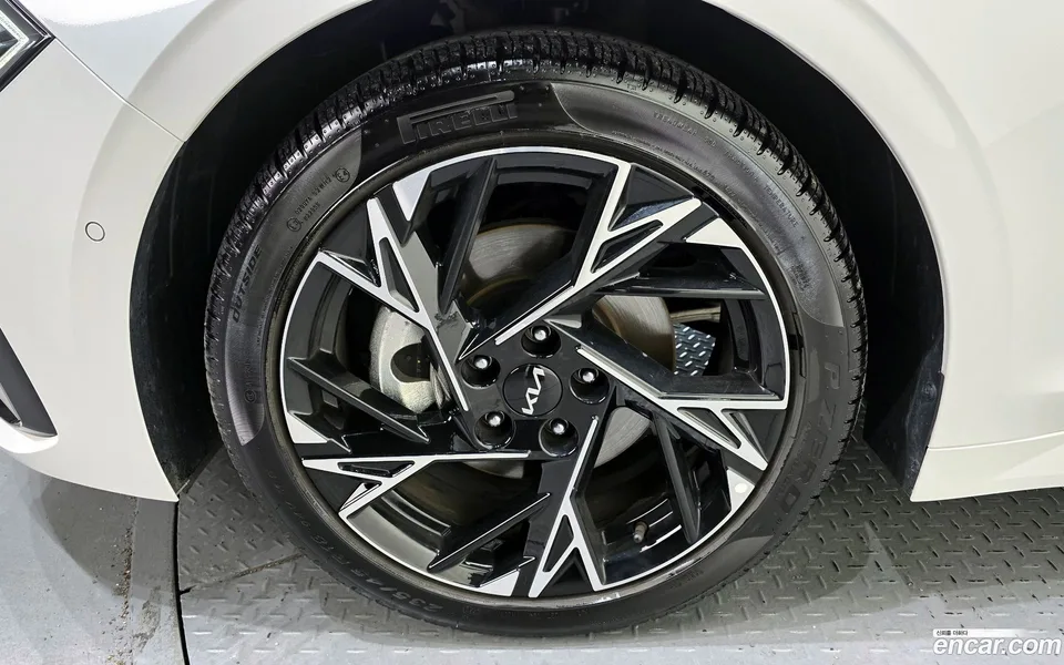 Kia K5 1.6 2025 — миниатюра 4